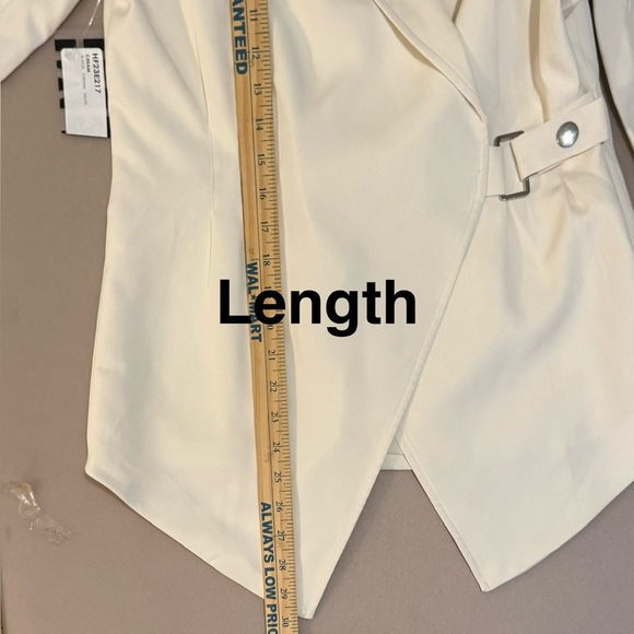 NWT HYFVE Off-White Contemporary Blazer - Picture 9 of 14